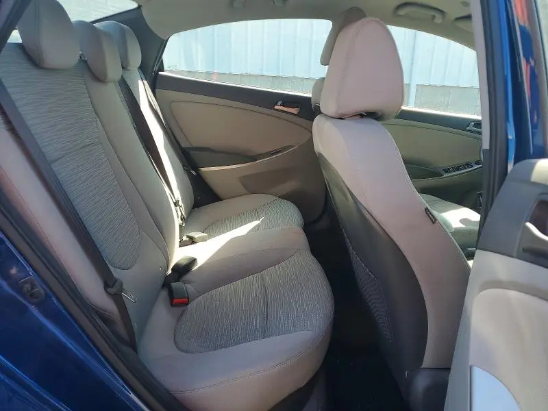 2015 HYUNDAI ACCENT GLS  