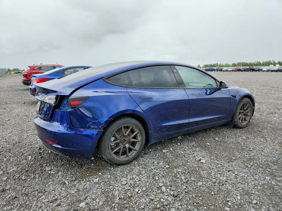 2022 TESLA MODEL 3   