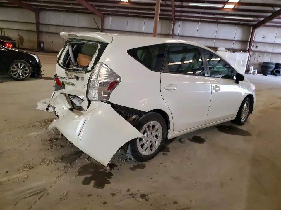 2013 TOYOTA PRIUS V TWO  