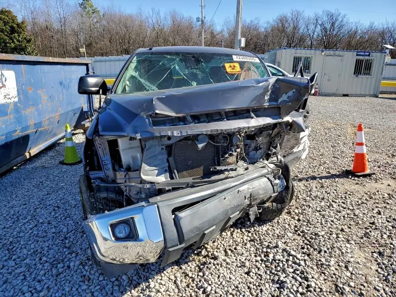 2019 TOYOTA TUNDRA CREWMAX SR5  