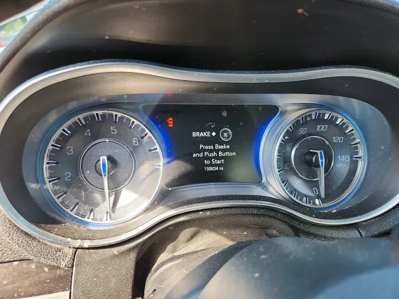 2015 CHRYSLER 300 LIMITED  