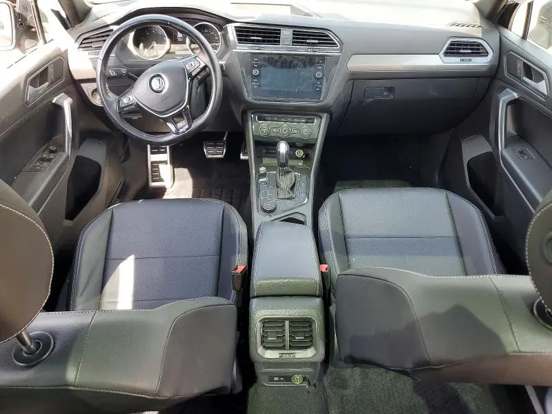 2021 VOLKSWAGEN TIGUAN SE  