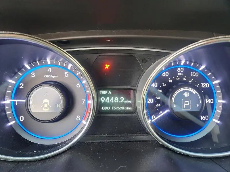 2012 HYUNDAI SONATA GLS  