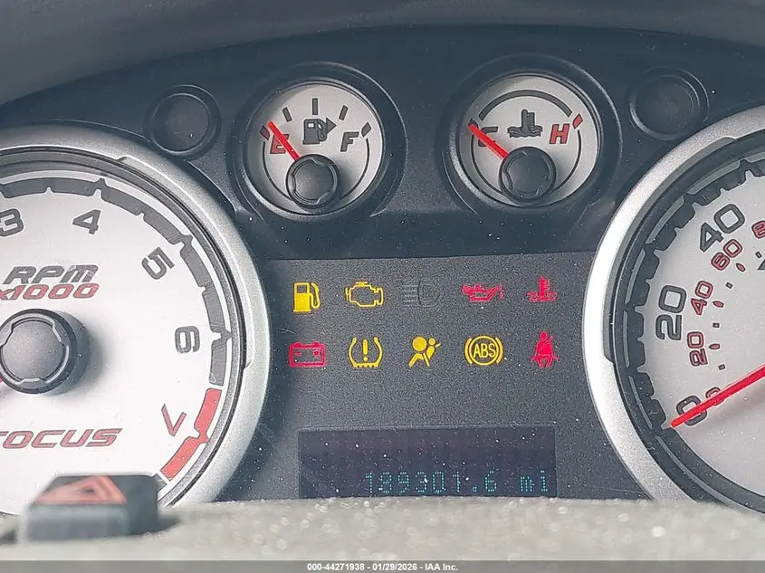 2010 FORD FOCUS SE