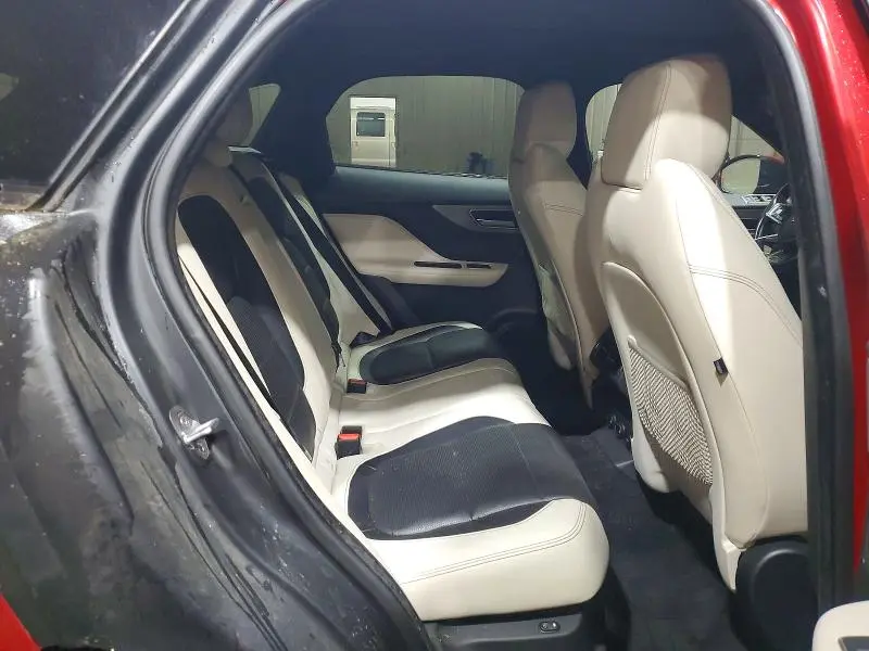 2018 JAGUAR F-PACE S  