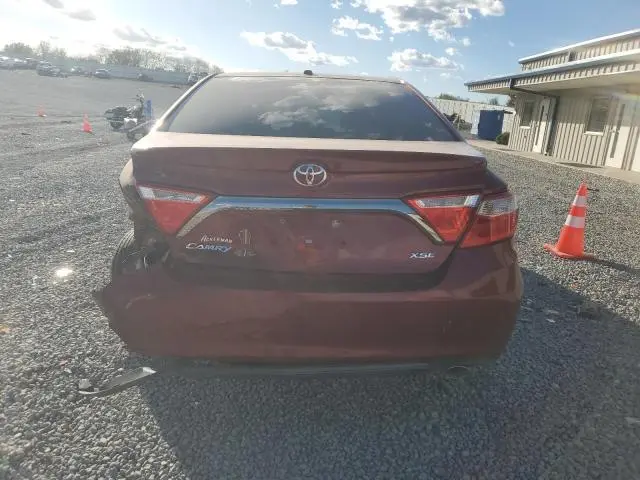 2016 TOYOTA CAMRY LE  