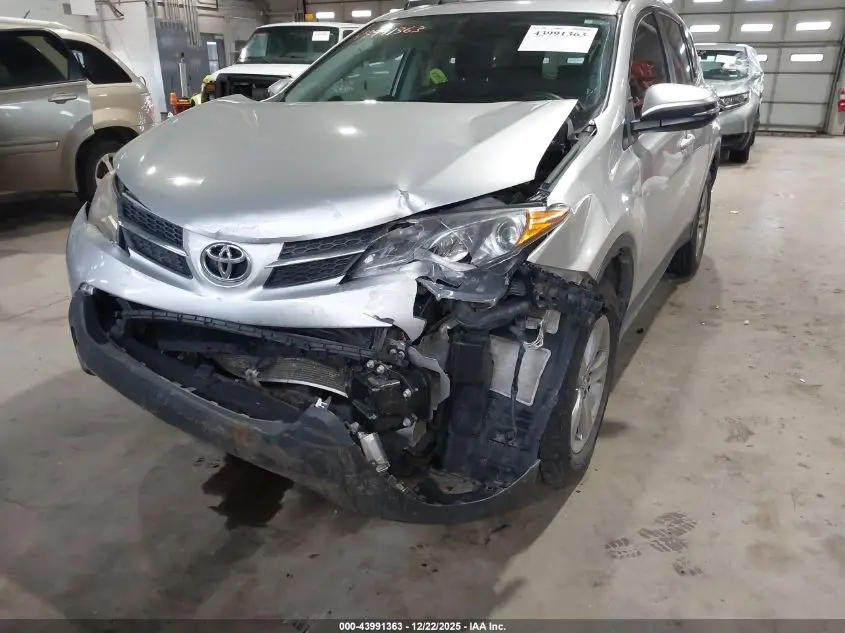 2015 TOYOTA RAV4 XLE