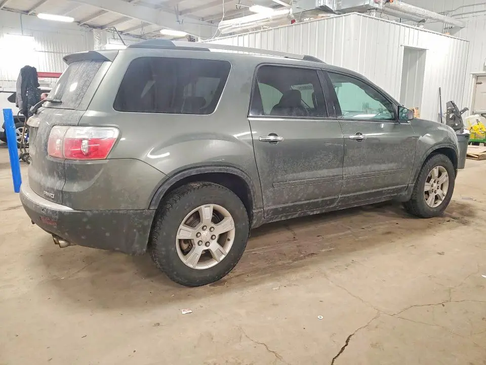2011 GMC ACADIA SLE  
