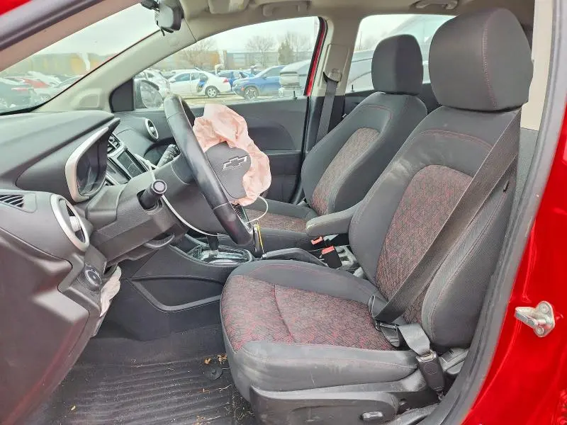 2018 CHEVROLET SONIC LT  