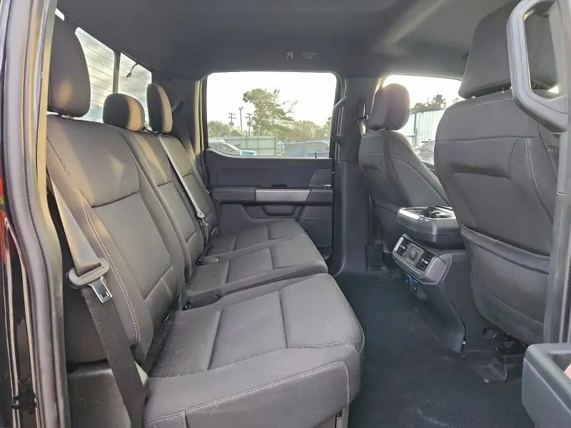 2025 FORD F150 XLT  