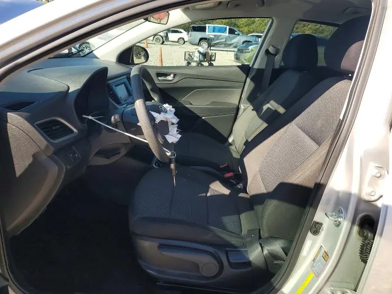 2021 HYUNDAI ACCENT SE  