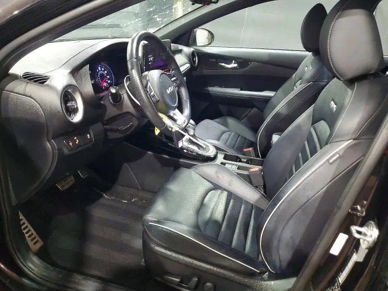 2023 KIA FORTE GT LINE  