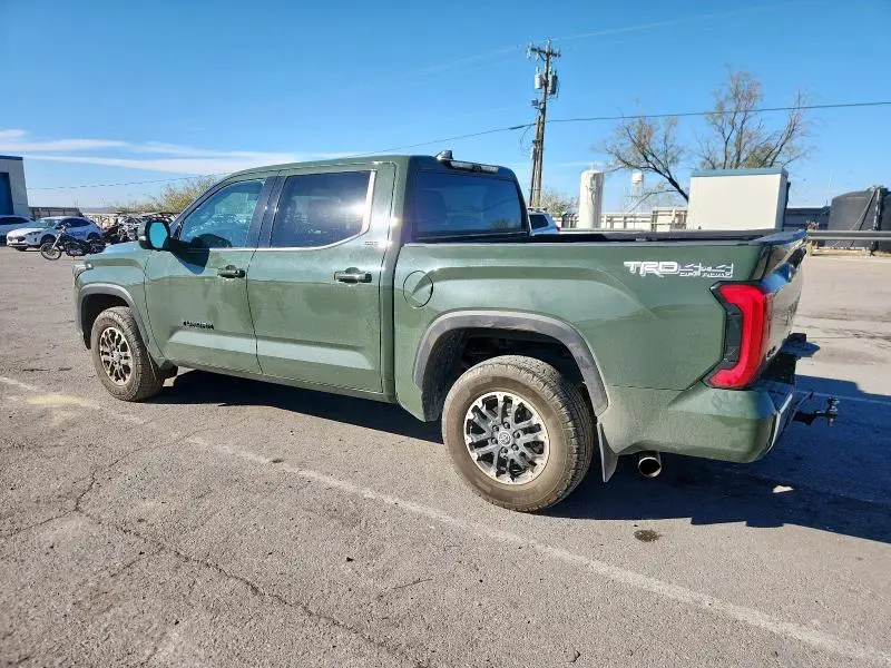 2023 TOYOTA TUNDRA CREWMAX SR  