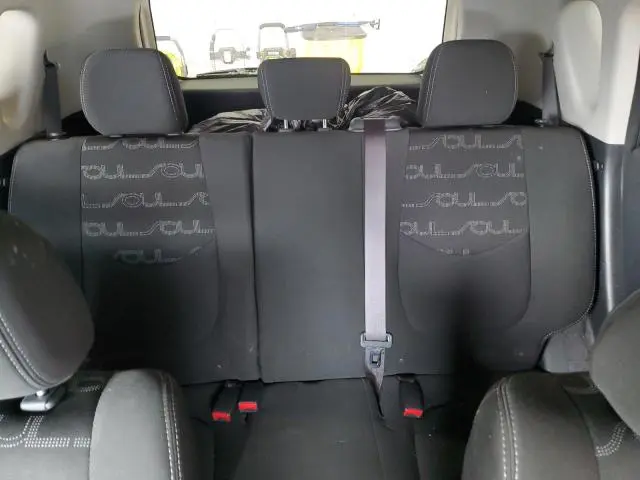 2013 KIA SOUL +  
