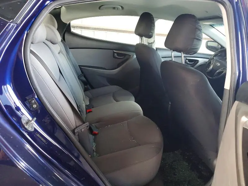 2012 HYUNDAI ELANTRA GLS  