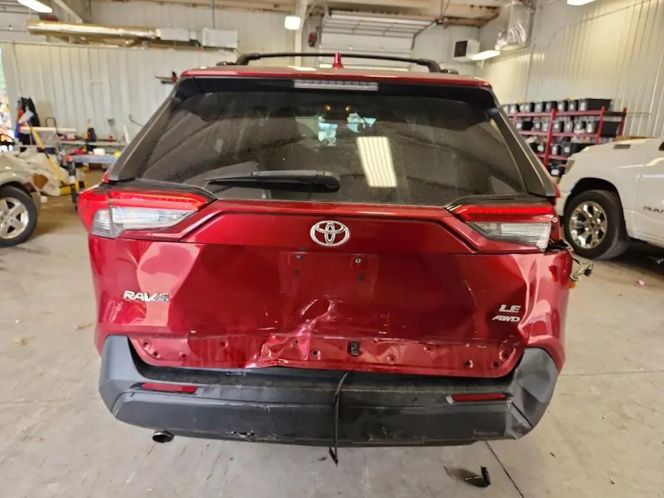 2021 TOYOTA RAV4 LE  