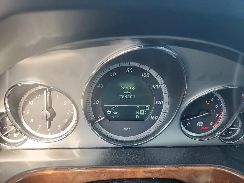 2011 MERCEDES-BENZ E 350  