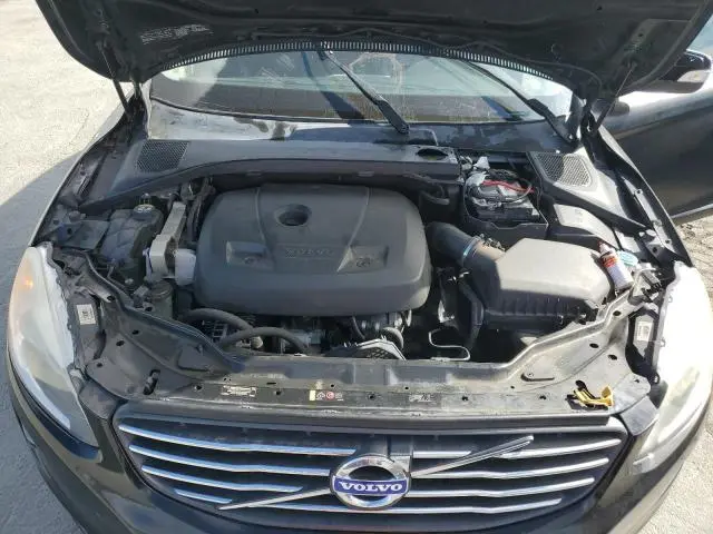 2016 VOLVO XC60 T5  