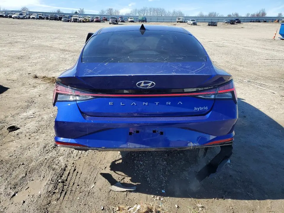 2022 HYUNDAI ELANTRA LIMITED  
