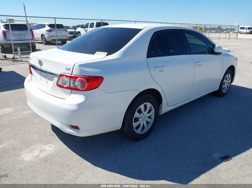 2011 TOYOTA COROLLA LE