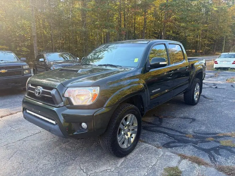 2012 TOYOTA TACOMA V6  