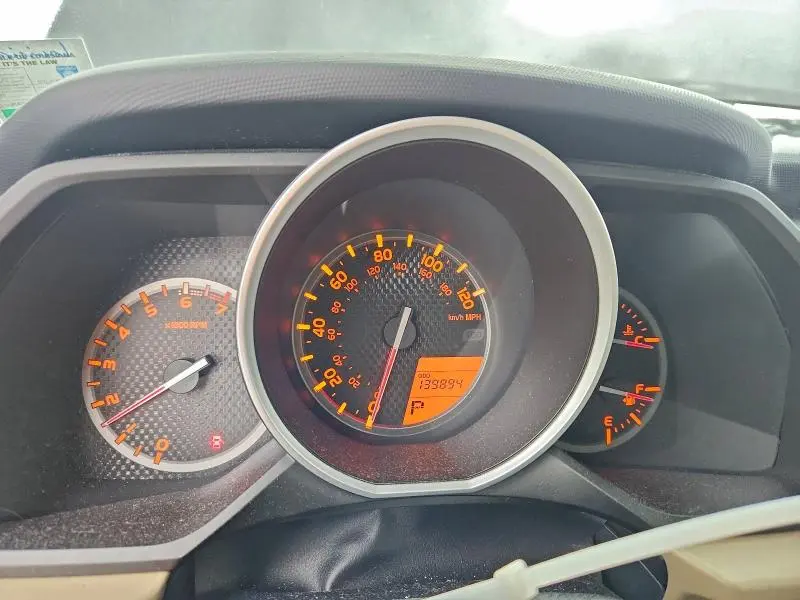 2011 TOYOTA 4RUNNER SR5  