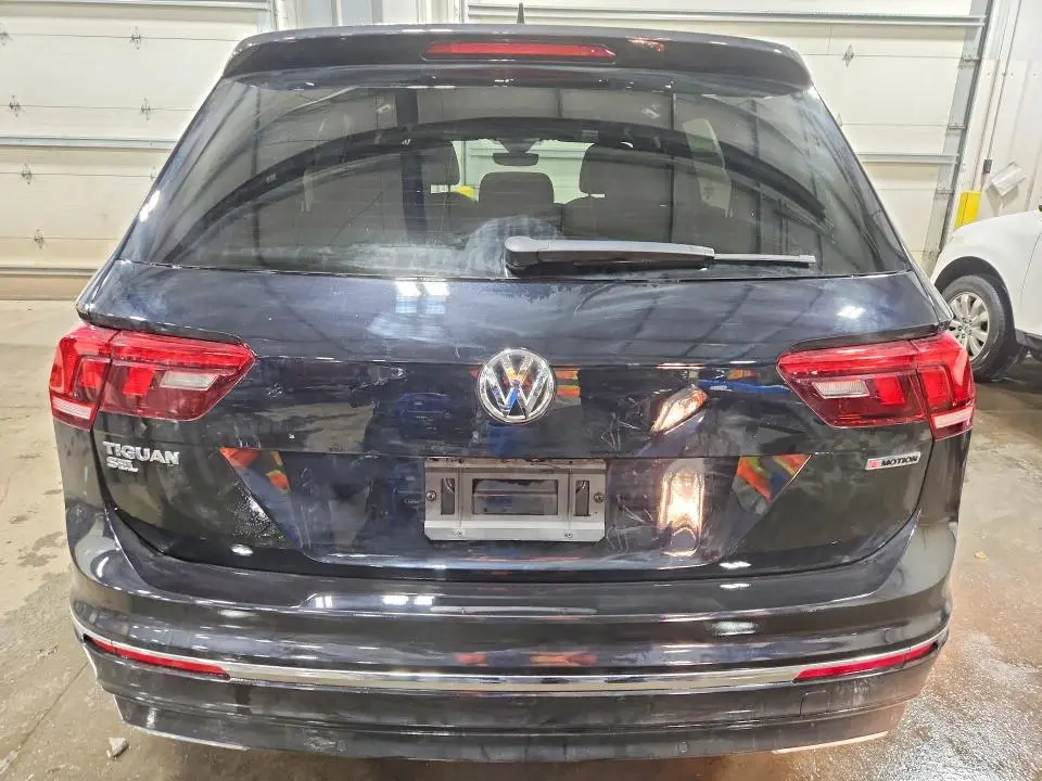 2021 VOLKSWAGEN TIGUAN SEL PREMIUM R-LINE  
