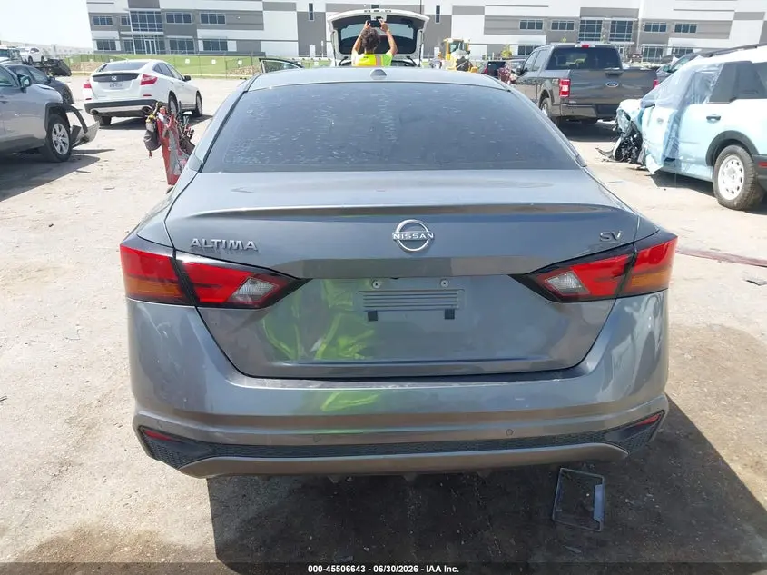 2024 NISSAN ALTIMA SV FWD