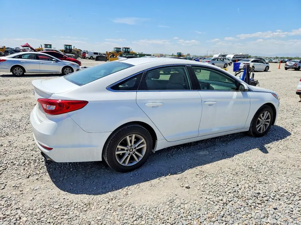 2016 HYUNDAI SONATA SE  