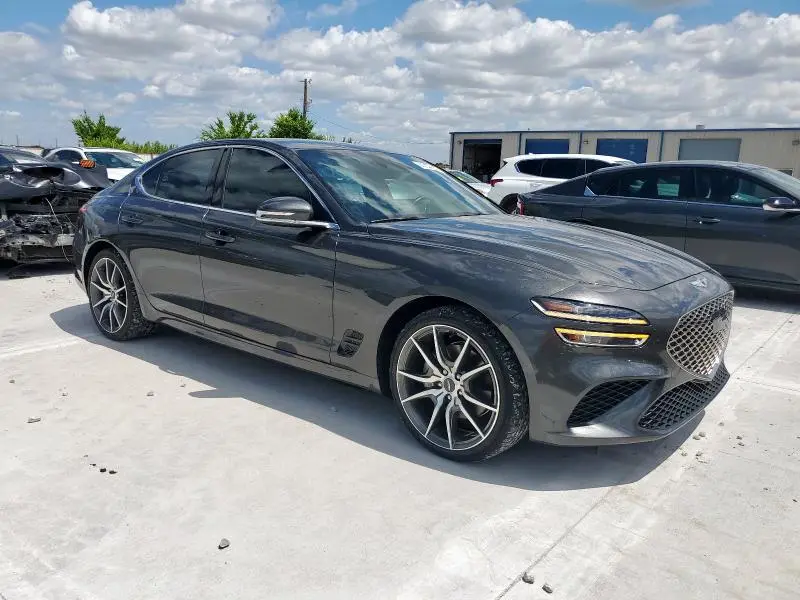 2023 GENESIS G70 BASE  