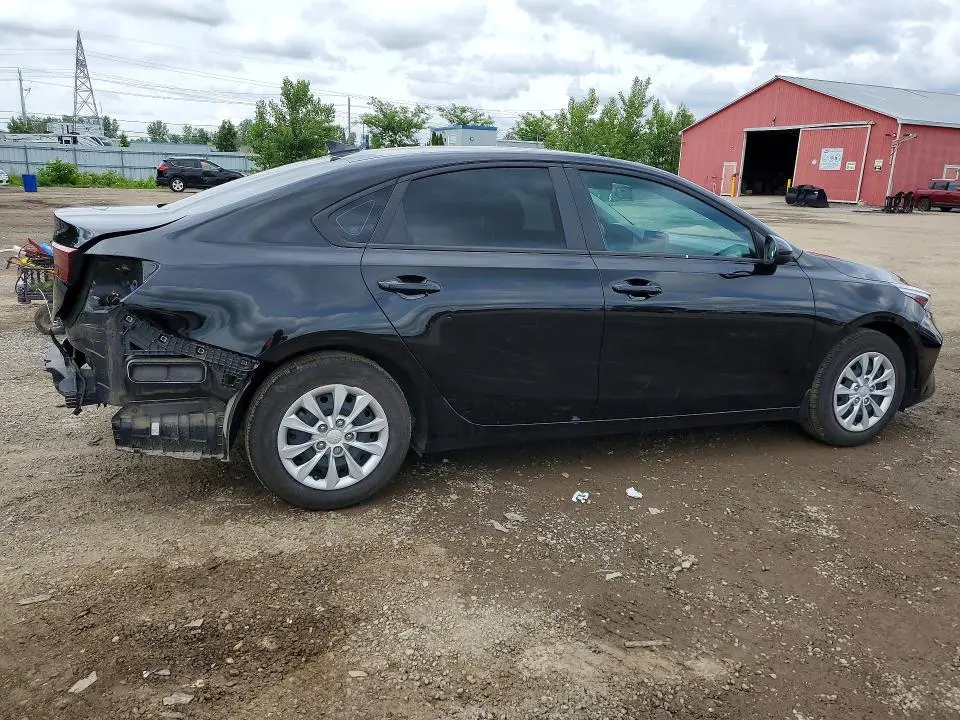 2023 KIA FORTE LX  