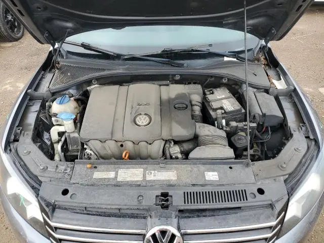 2012 VOLKSWAGEN PASSAT SE  