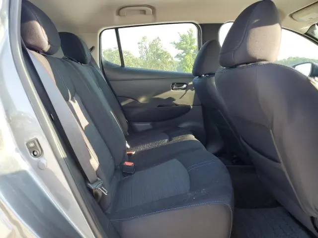 2019 NISSAN LEAF S  
