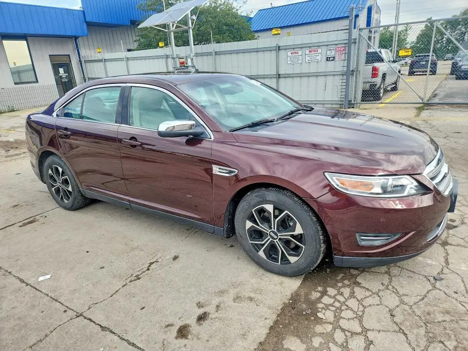 2010 FORD TAURUS LIMITED  