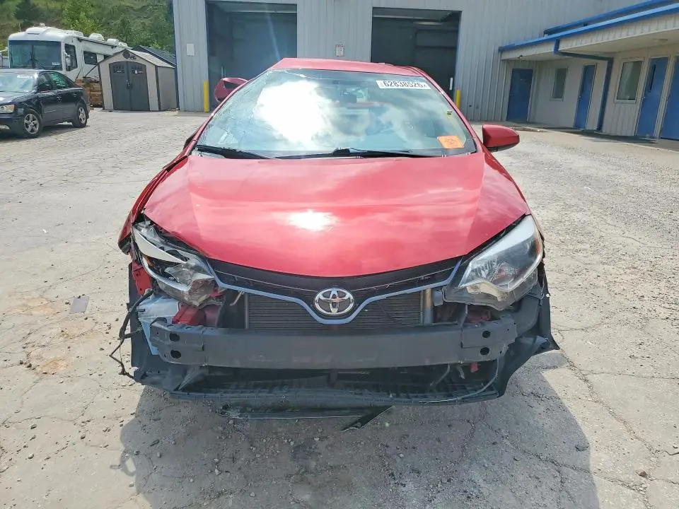 2015 TOYOTA COROLLA LE PLUS  