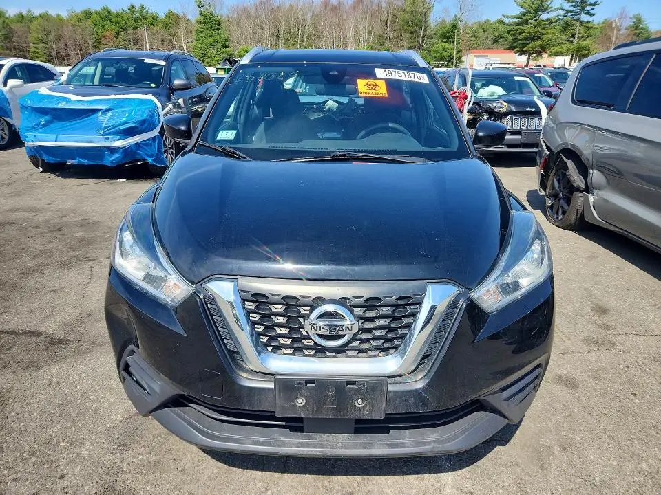 2020 NISSAN KICKS SV  