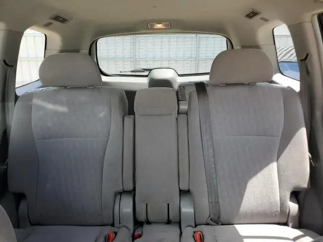 2012 TOYOTA HIGHLANDER BASE  