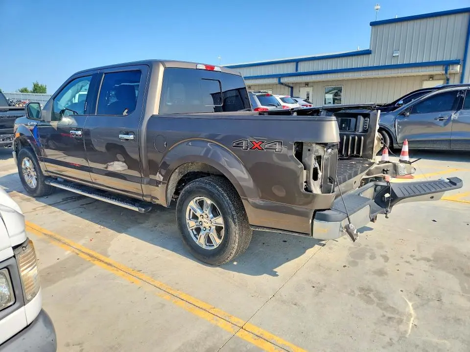 2015 FORD F150XLT   