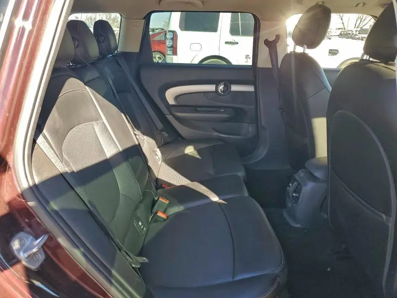 2016 MINI COOPER CLUBMAN  