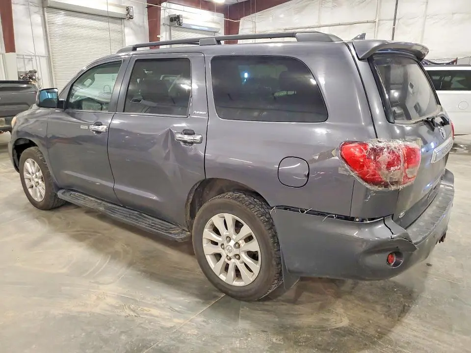 2013 TOYOTA SEQUOIA PLATINUM  