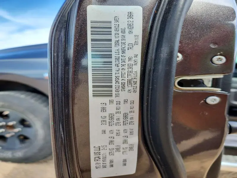 2015 RAM 1500 SLT  