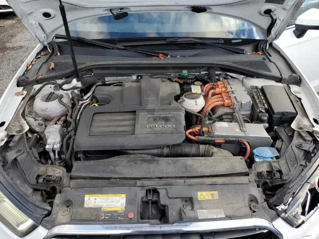 2016 AUDI A3 E-TRON PREMIUM PLUS  