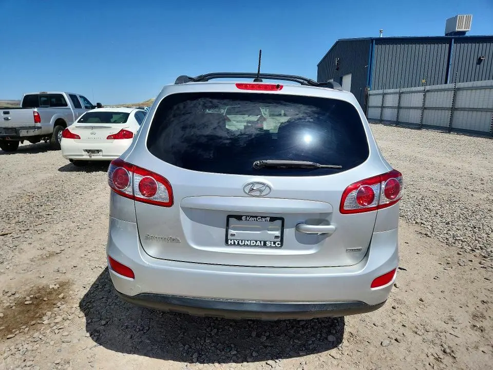 2012 HYUNDAI SANTA FE GLS  