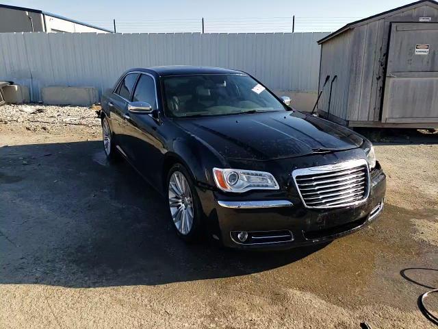 2012 CHRYSLER 300C 