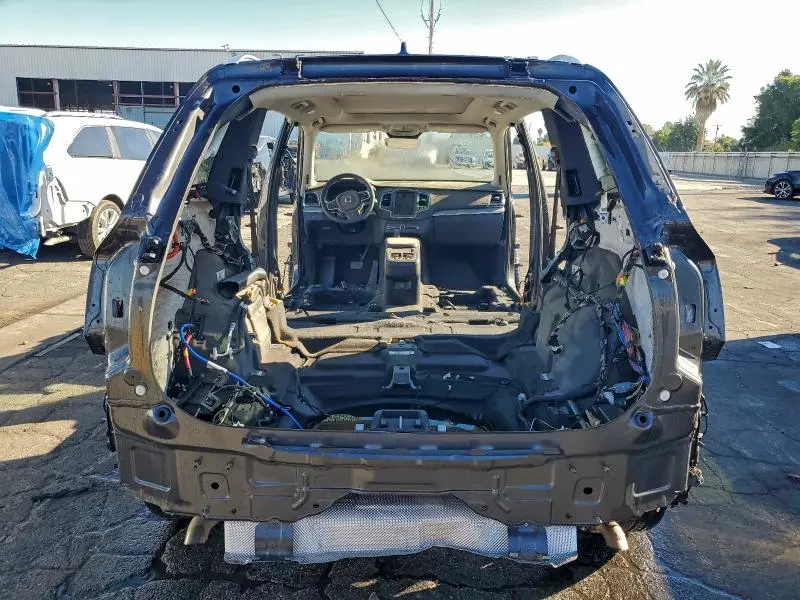 2025 VOLVO XC90 CORE  