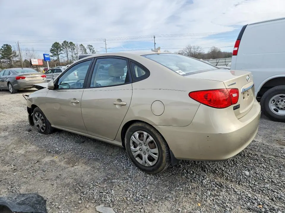 2010 HYUNDAI ELANTRA BLUE  