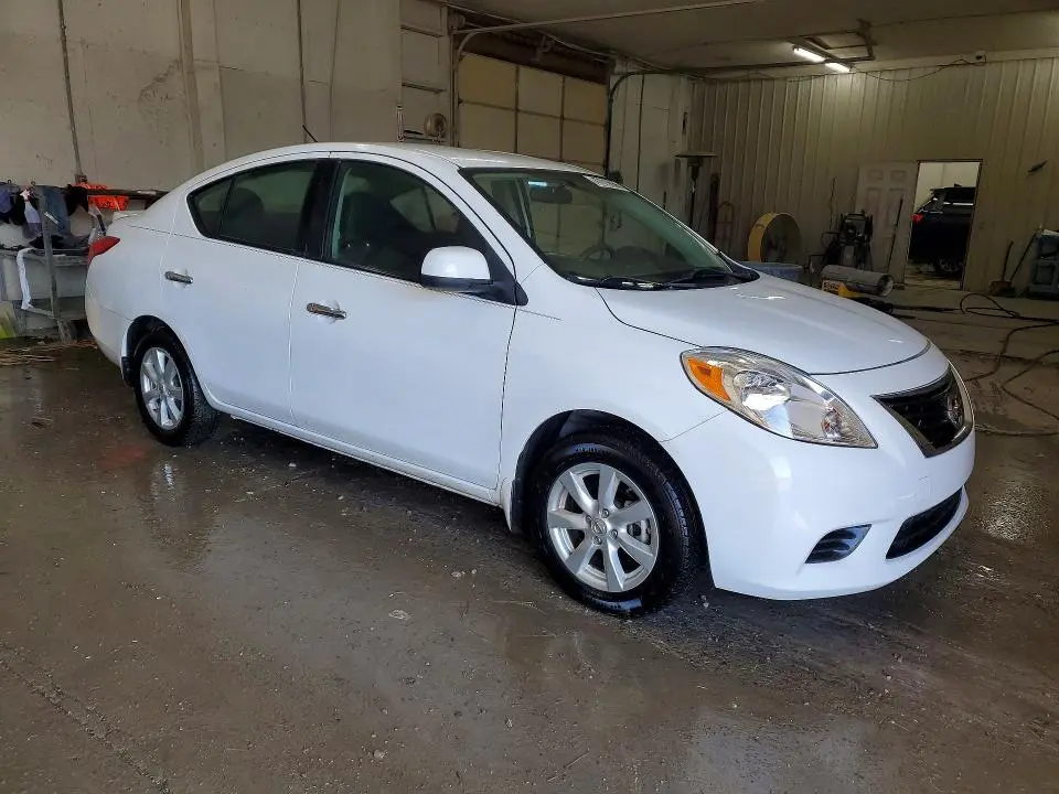 2014 NISSAN VERSA 1.6 S  