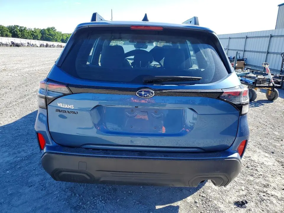 2025 SUBARU FORESTER   