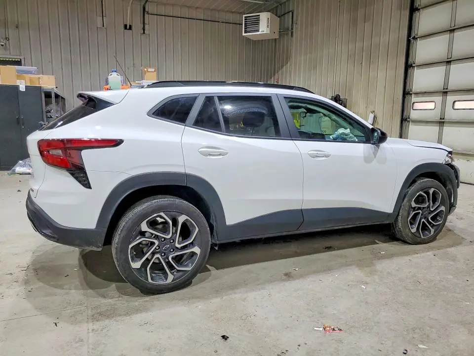 2024 CHEVROLET TRAX 2RS  
