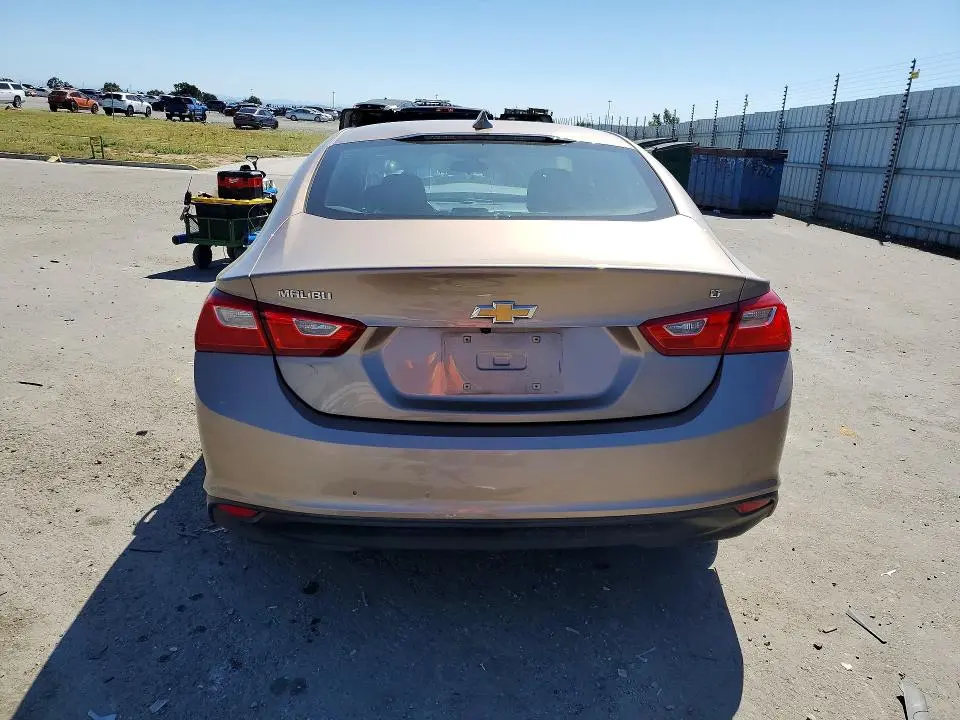 2018 CHEVROLET MALIBU LT  